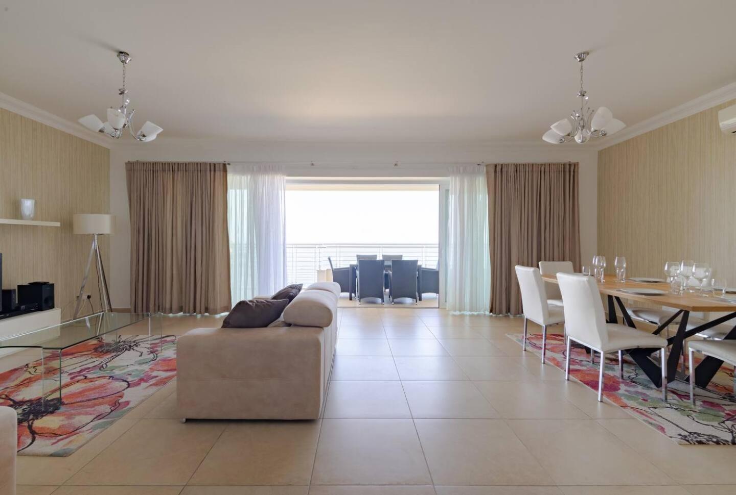 Fort Cambridge Apartments By Homely Sliema Bagian luar foto