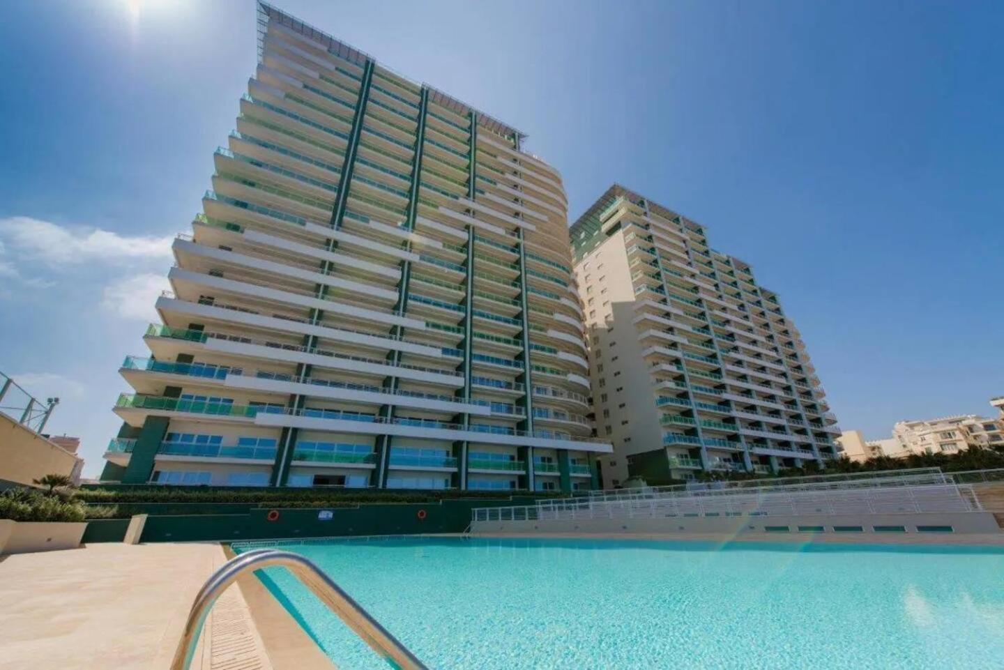 Fort Cambridge Apartments By Homely Sliema Bagian luar foto