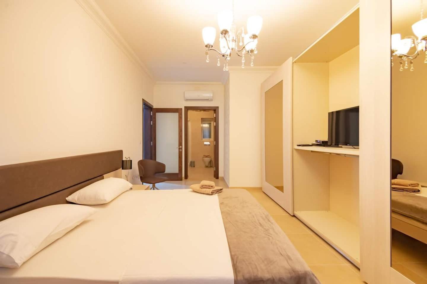 Fort Cambridge Apartments By Homely Sliema Bagian luar foto