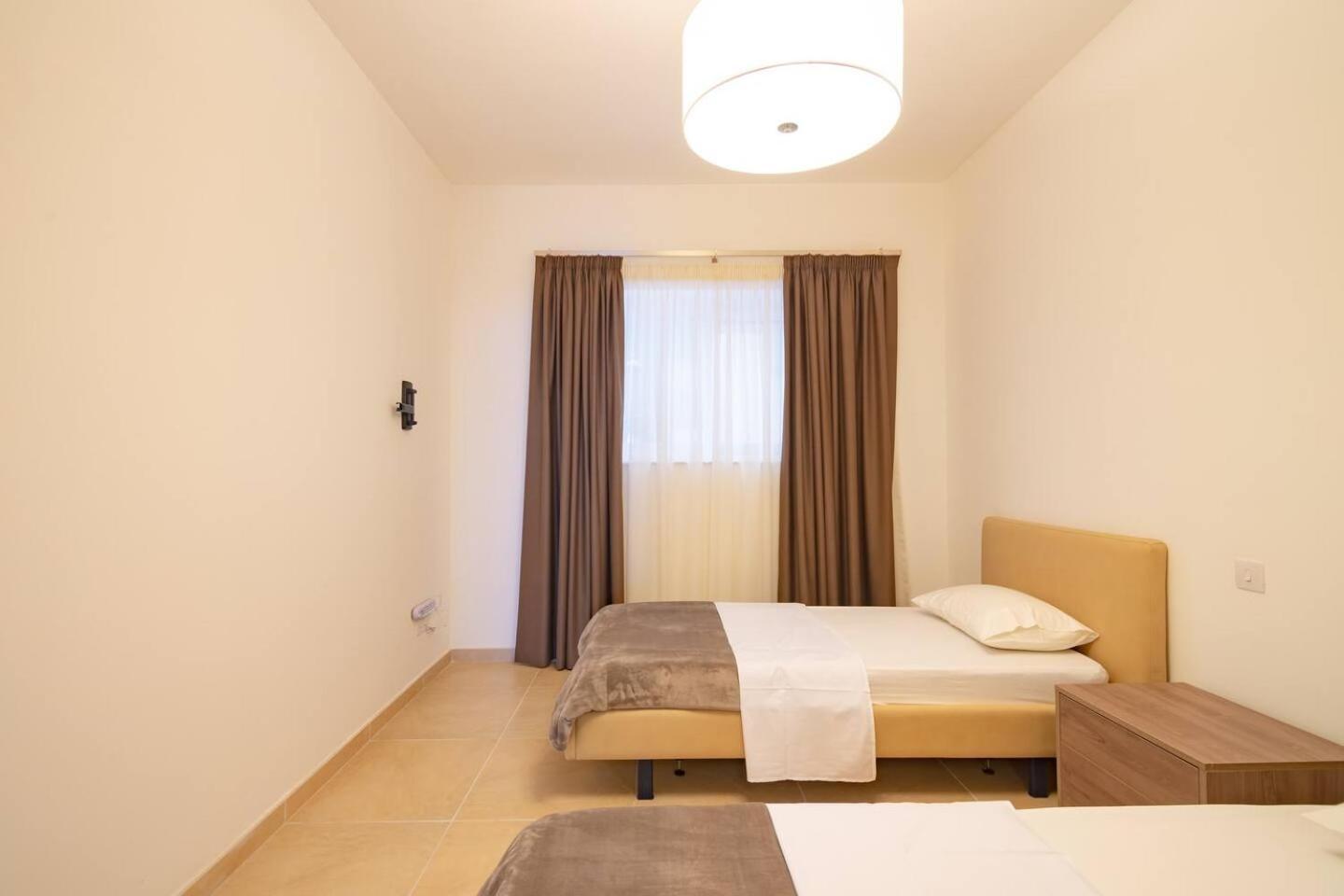 Fort Cambridge Apartments By Homely Sliema Bagian luar foto