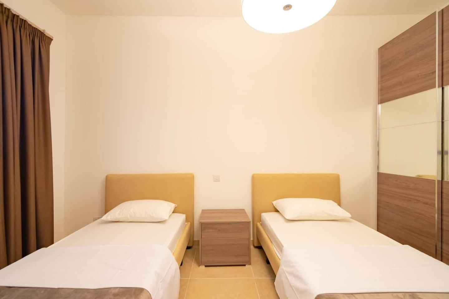 Fort Cambridge Apartments By Homely Sliema Bagian luar foto
