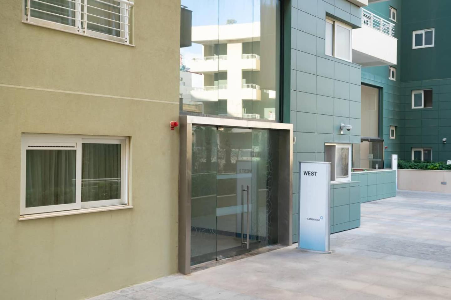 Fort Cambridge Apartments By Homely Sliema Bagian luar foto