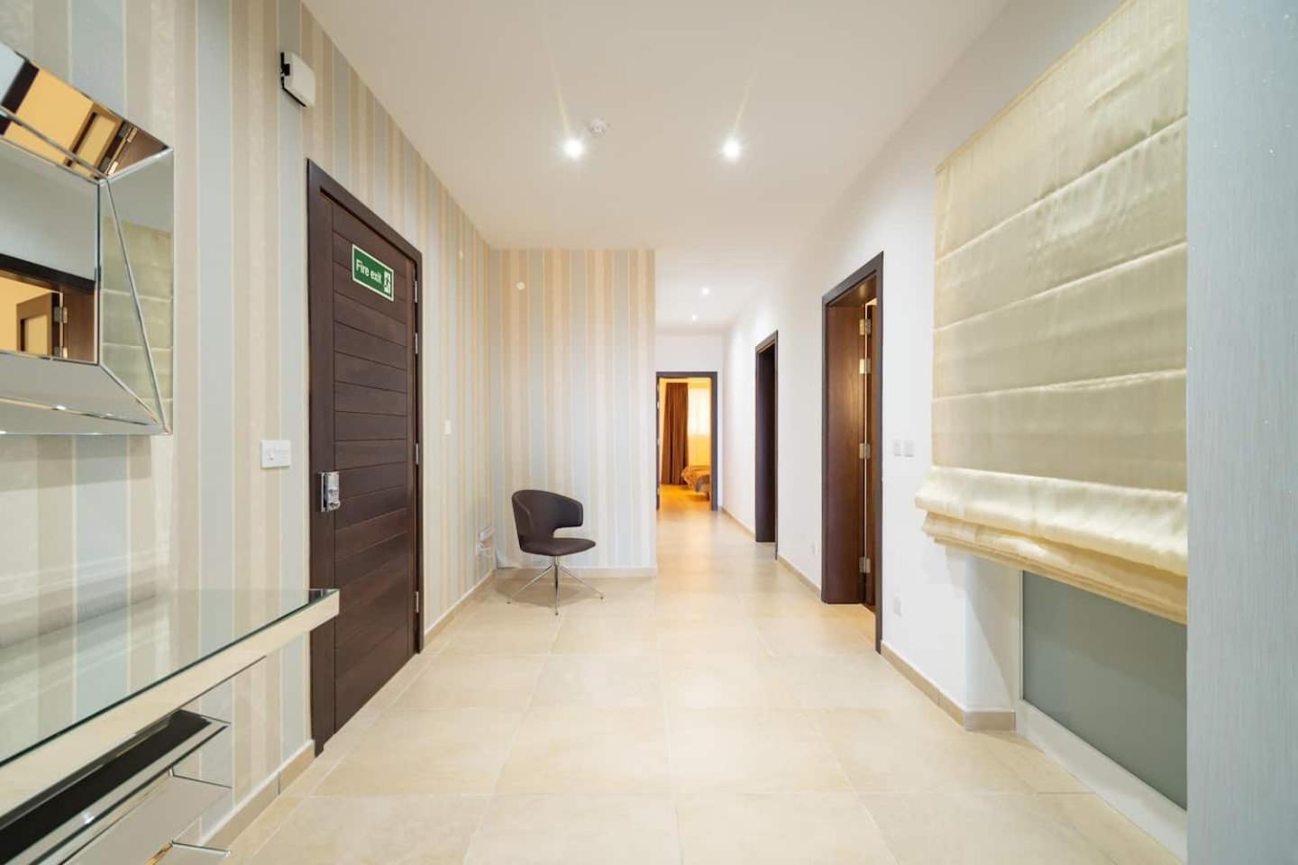 Fort Cambridge Apartments By Homely Sliema Bagian luar foto