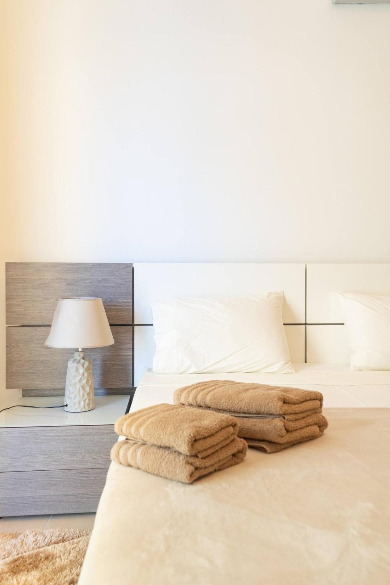 Fort Cambridge Apartments By Homely Sliema Bagian luar foto